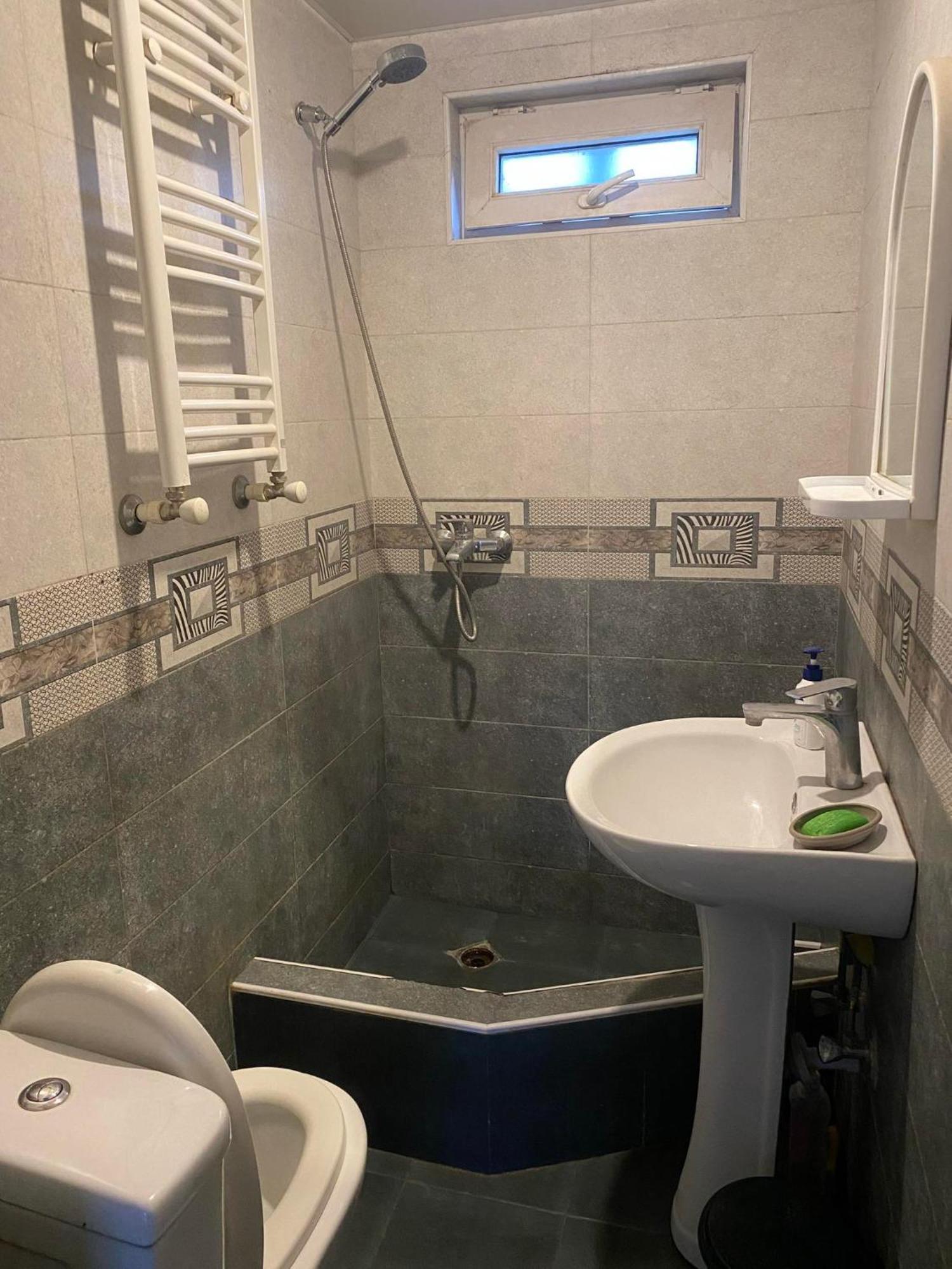 Guest House Telavi XXI Exteriör bild